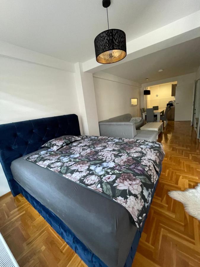 Apartman City Center 4-Setaliste 프리제도르 외부 사진