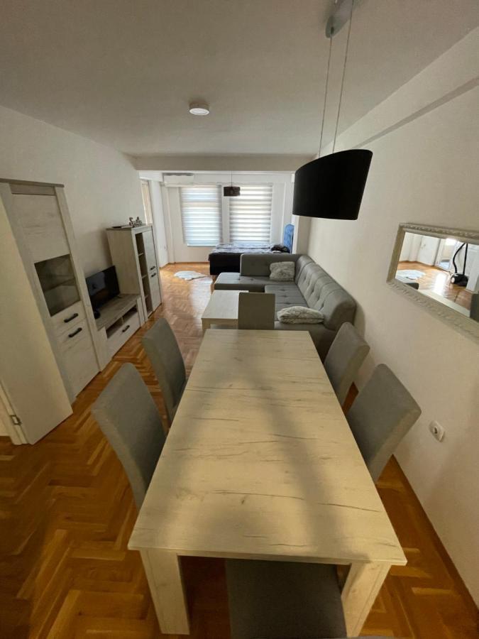 Apartman City Center 4-Setaliste 프리제도르 외부 사진
